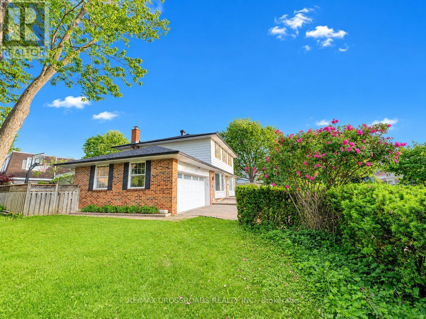 49 KING LOUIS CRESCENT - Image 42