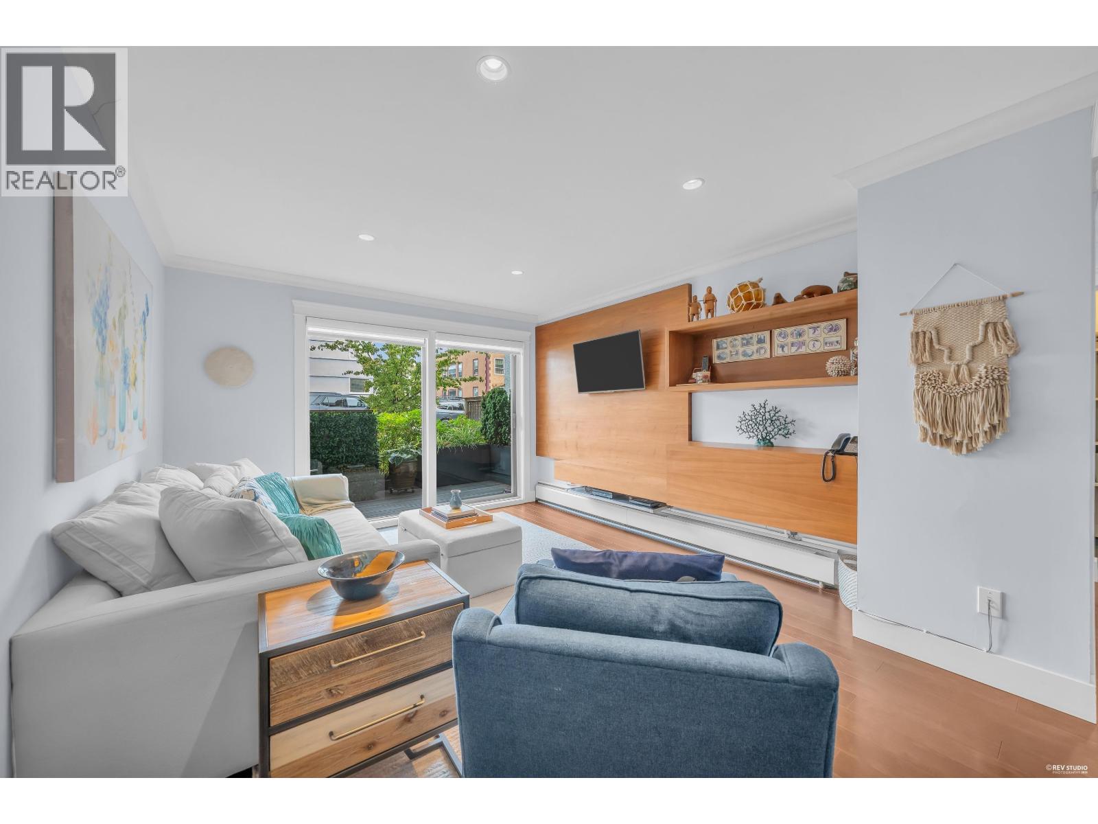 Property for sale at 111 2040 CORNWALL AVENUE