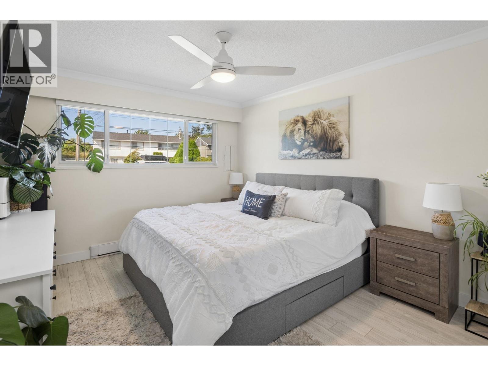 5245 MAPLE CRESCENT, Delta