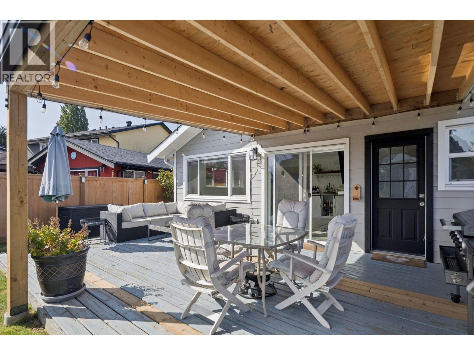 5245 MAPLE CRESCENT, Delta