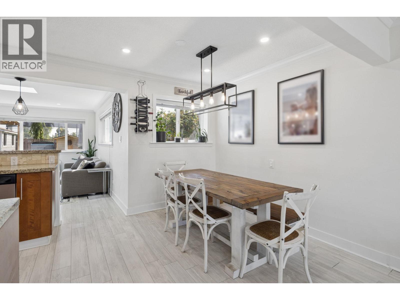 5245 MAPLE CRESCENT, Delta