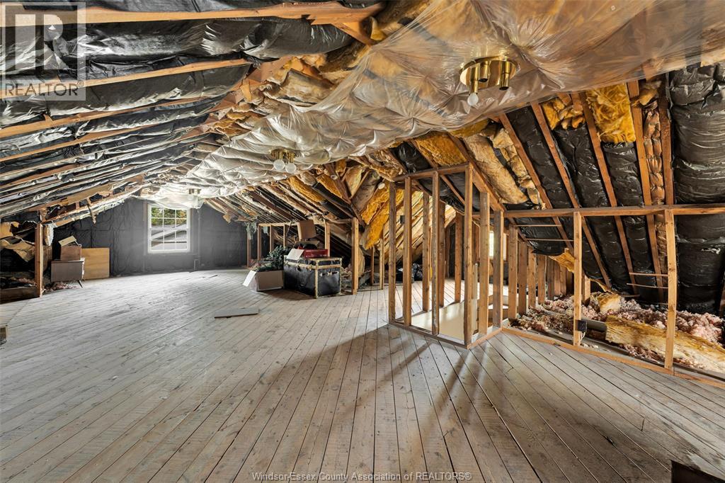 2494 BUCKINGHAM - Image 22