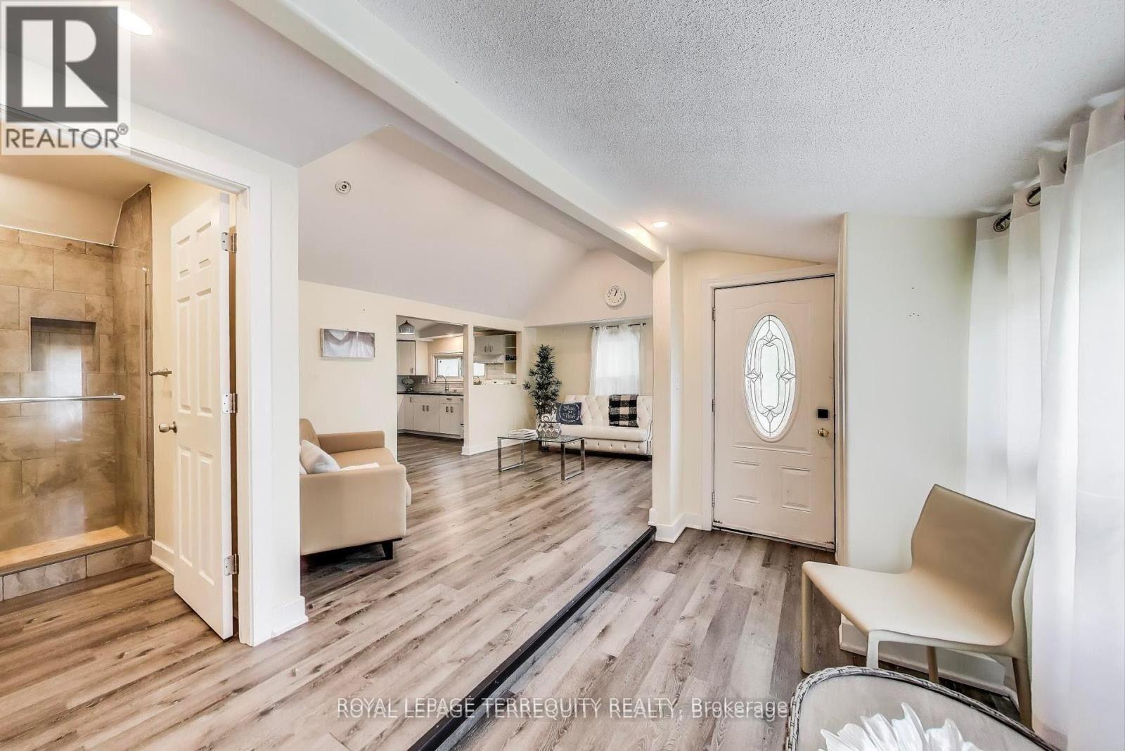 3251 RAVENSHOE ROAD, East Gwillimbury — photo 4