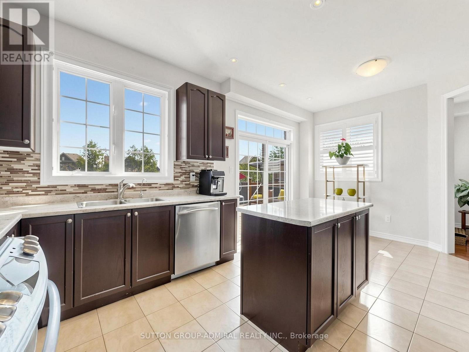 1311 HUNTER STREET - Image 10