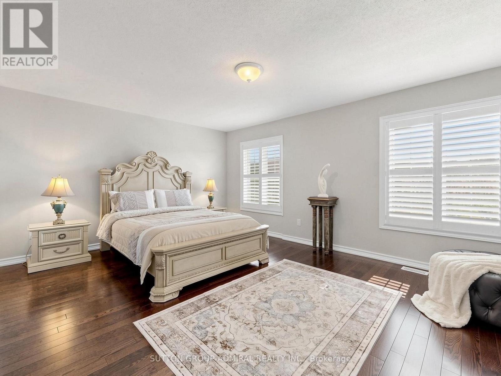 1311 HUNTER STREET - 20