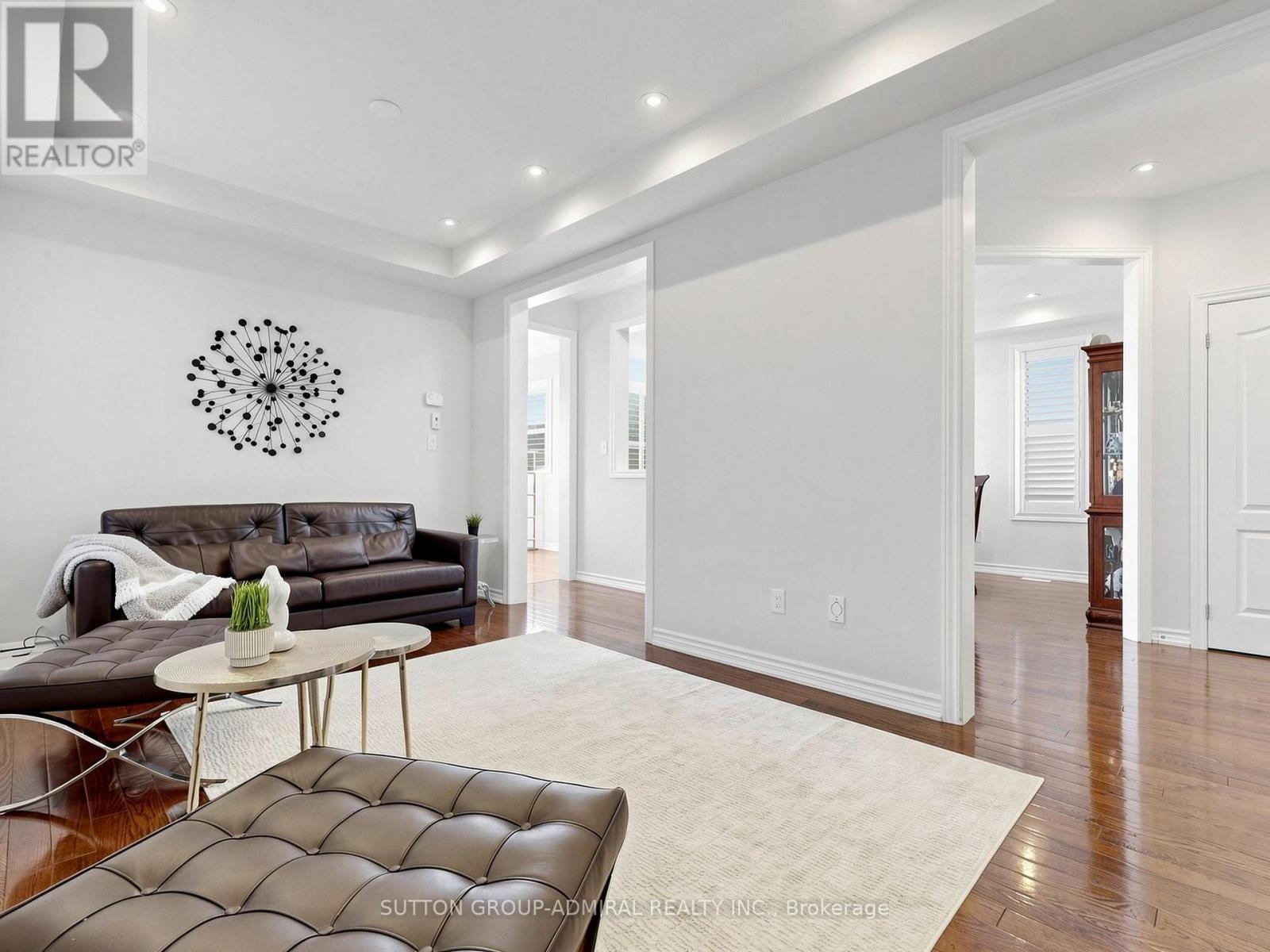 1311 HUNTER STREET - 6