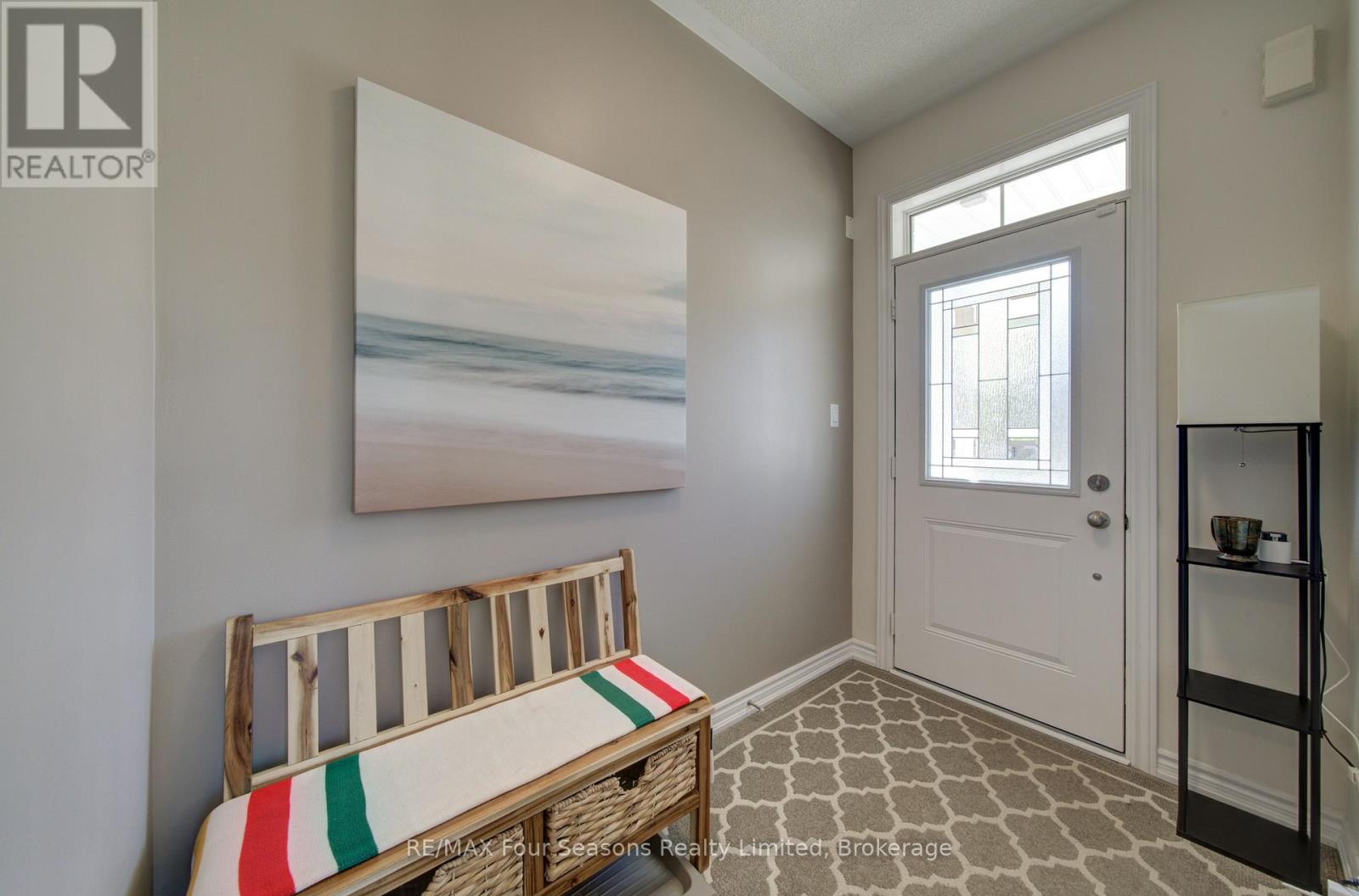 73 BIANCA CRESCENT, Wasaga Beach — photo 6