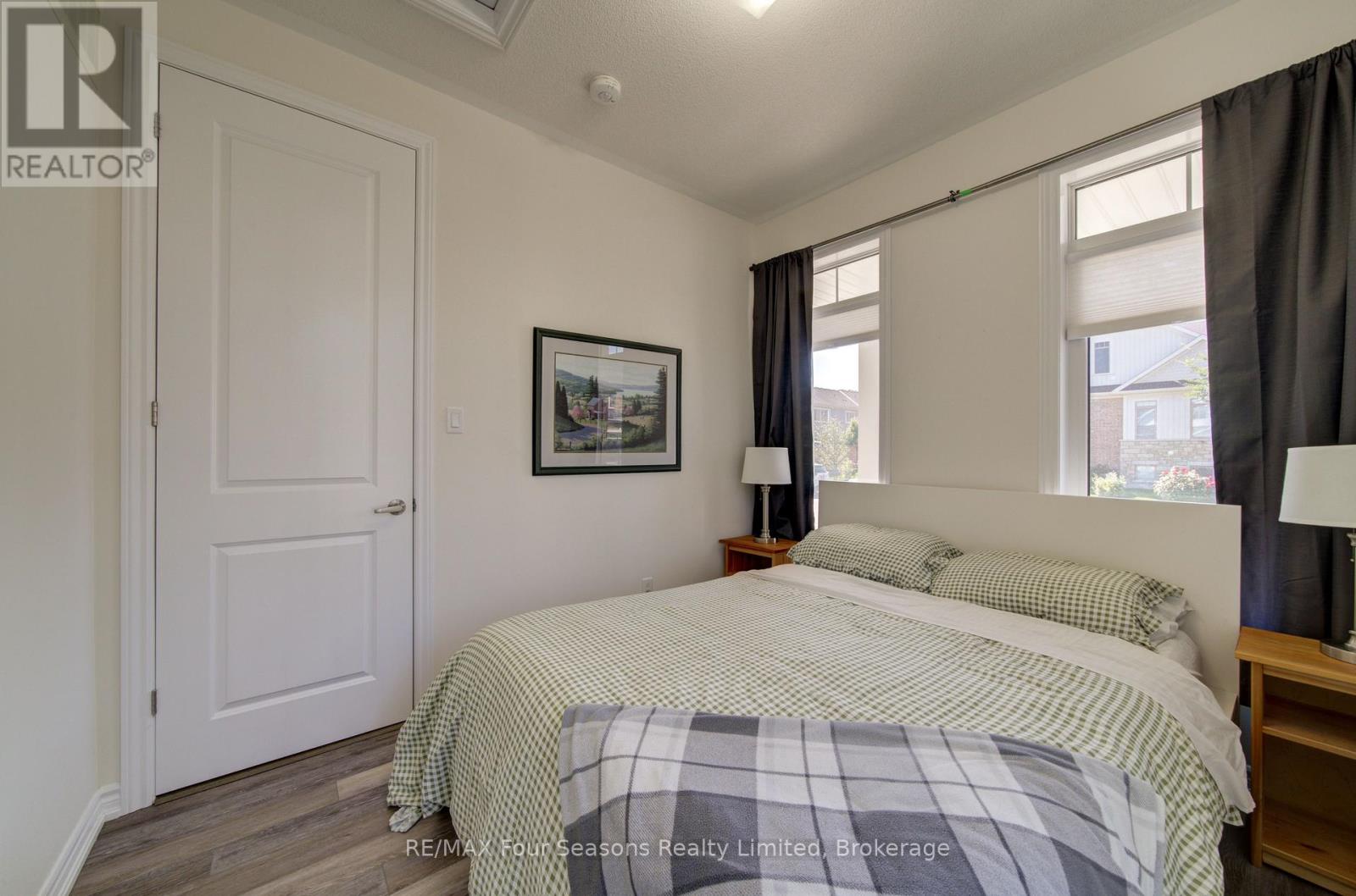 73 BIANCA CRESCENT, Wasaga Beach — photo 8