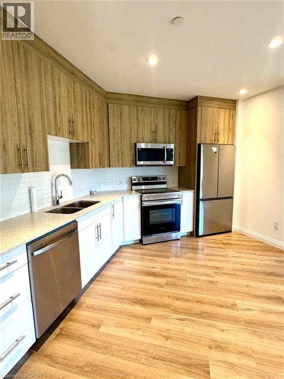 525 NEW DUNDEE Road Unit# 307, Kitchener — photo 8