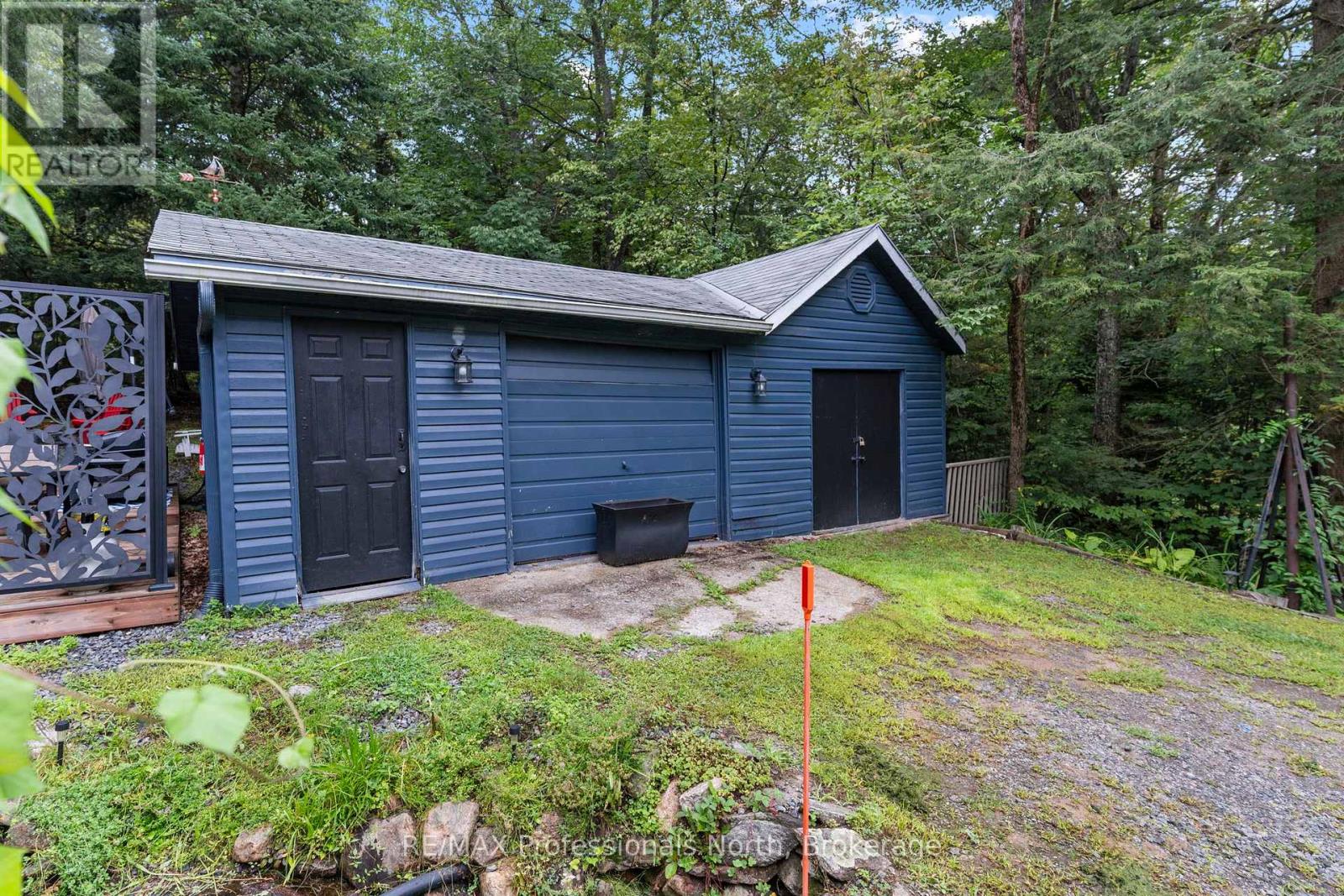 1099 BIG HAWK LAKE ROAD - 37