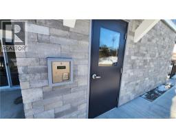 227 River Valley Drive Unit# C, photo 2