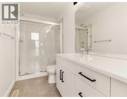 714 Violet Place W - photo 14