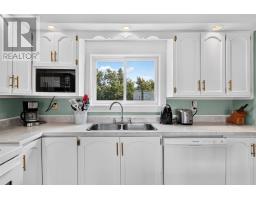 128 North Point Road thumbnail 13