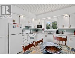 128 North Point Road thumbnail 14