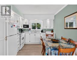 128 North Point Road thumbnail 15