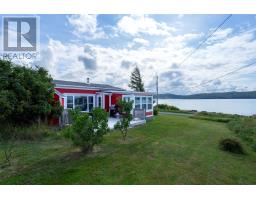 128 North Point Road thumbnail 34