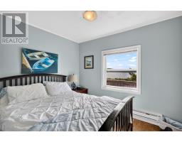 128 North Point Road thumbnail 43