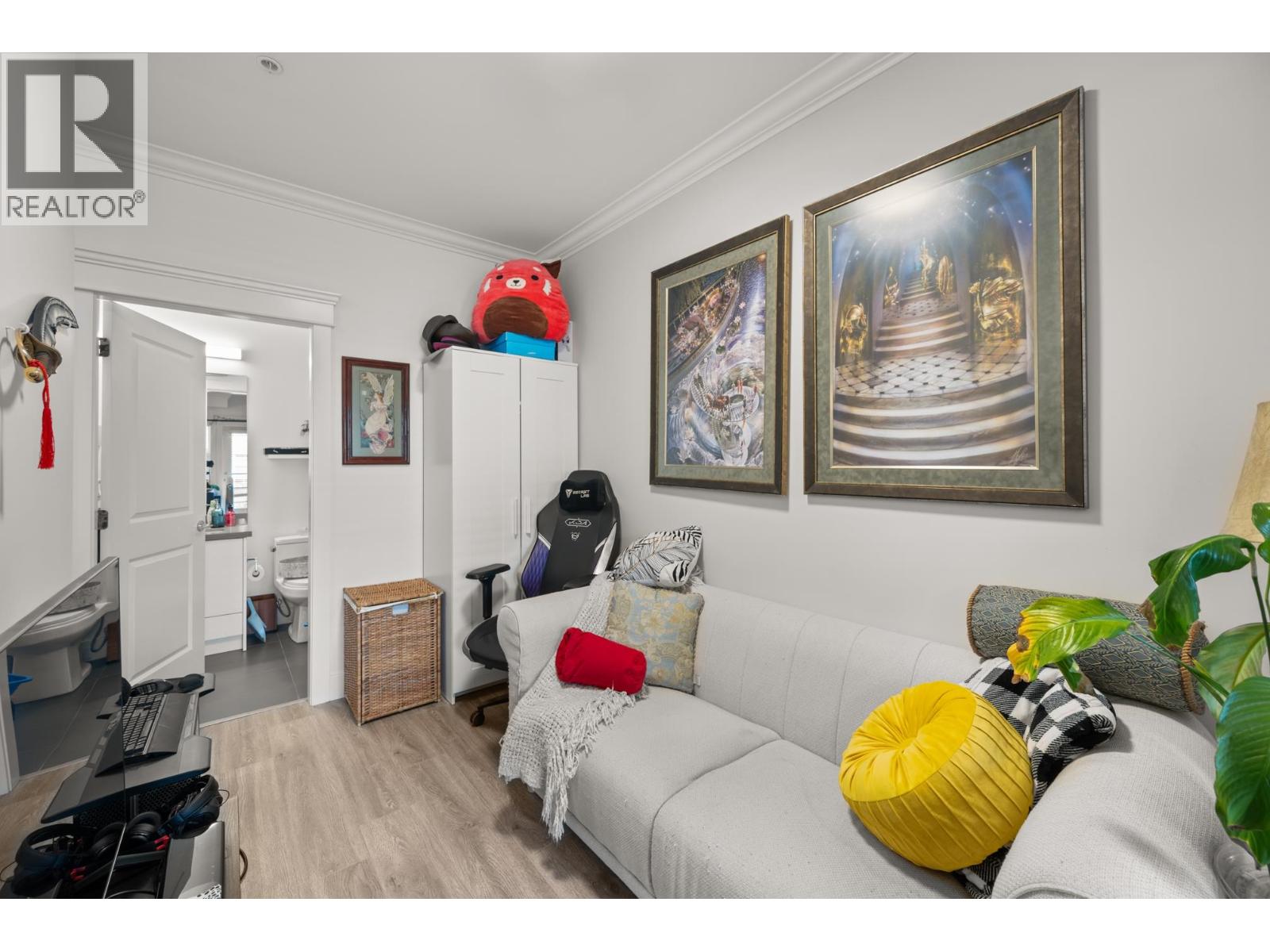 206 2389 HAWTHORNE AVENUE, Port Coquitlam
