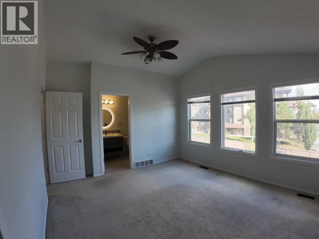 78 Crystal Shores Heights - 24