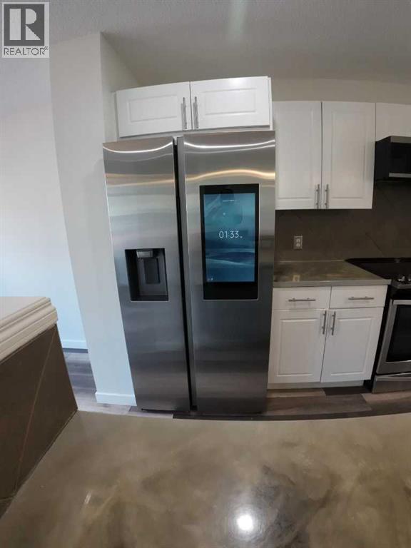 78 Crystal Shores Heights - 26