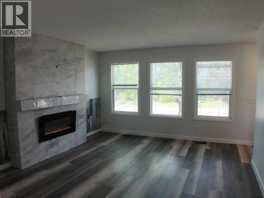 78 Crystal Shores Heights - 8