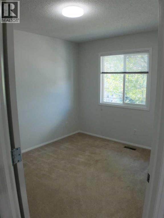 78 Crystal Shores Heights - 15