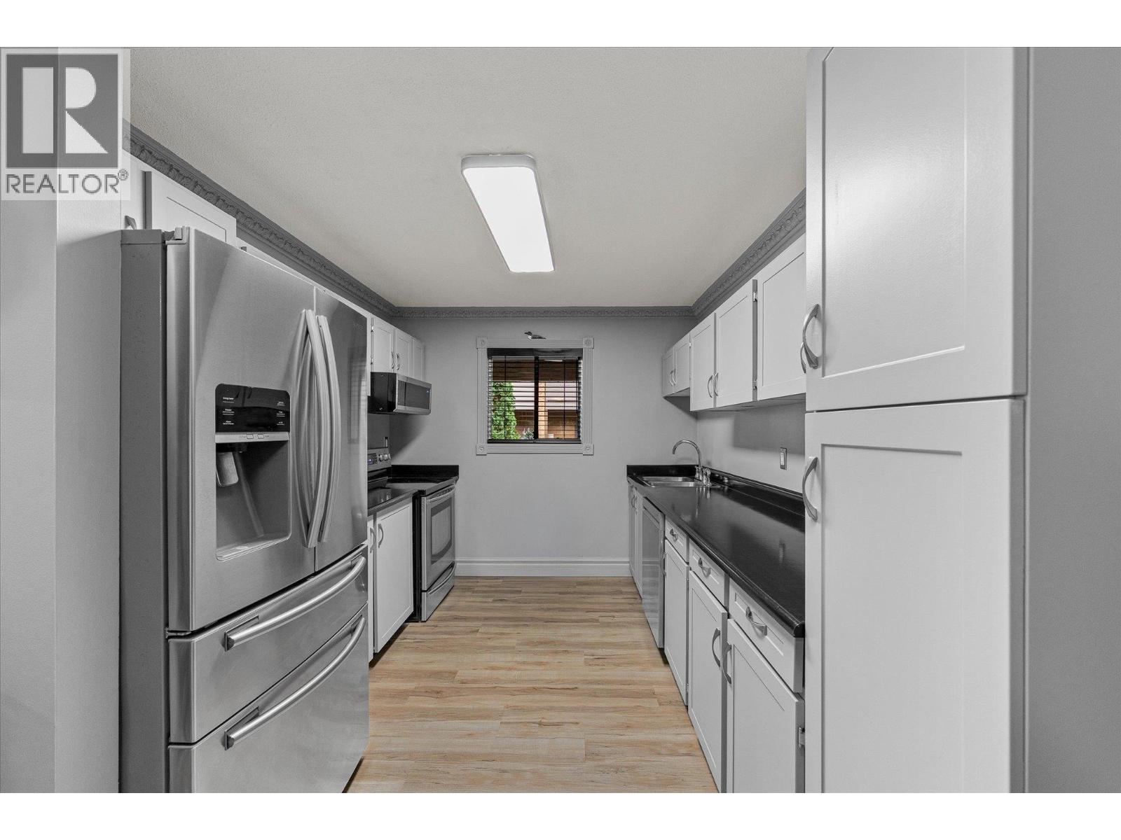 #106 1903 Lindahl Street - Image 11