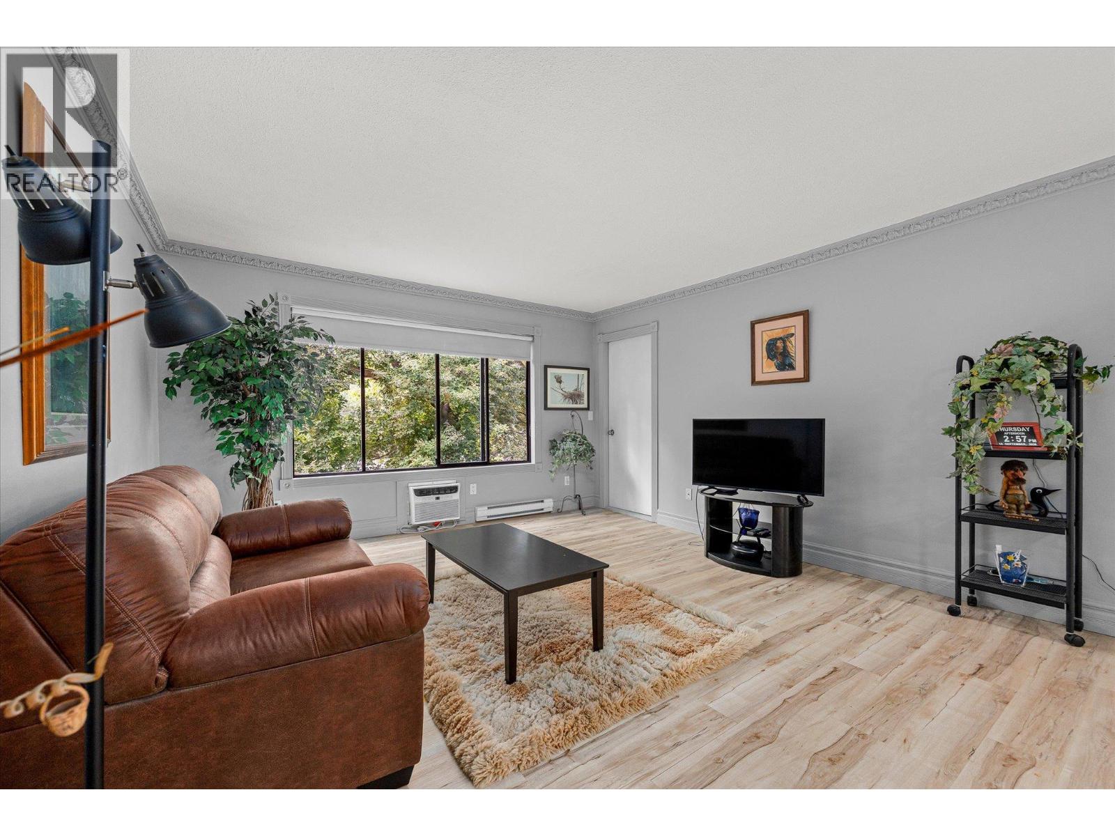 #106 1903 Lindahl Street - 14