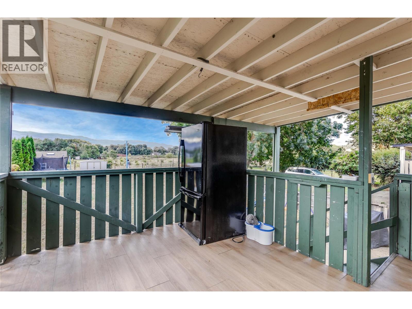 465 - 467 Killarney Road, Kelowna