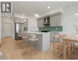 738 Violet Place W - photo 3
