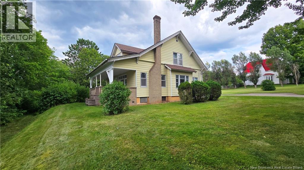 14 Spring Street, Petitcodiac — photo 3