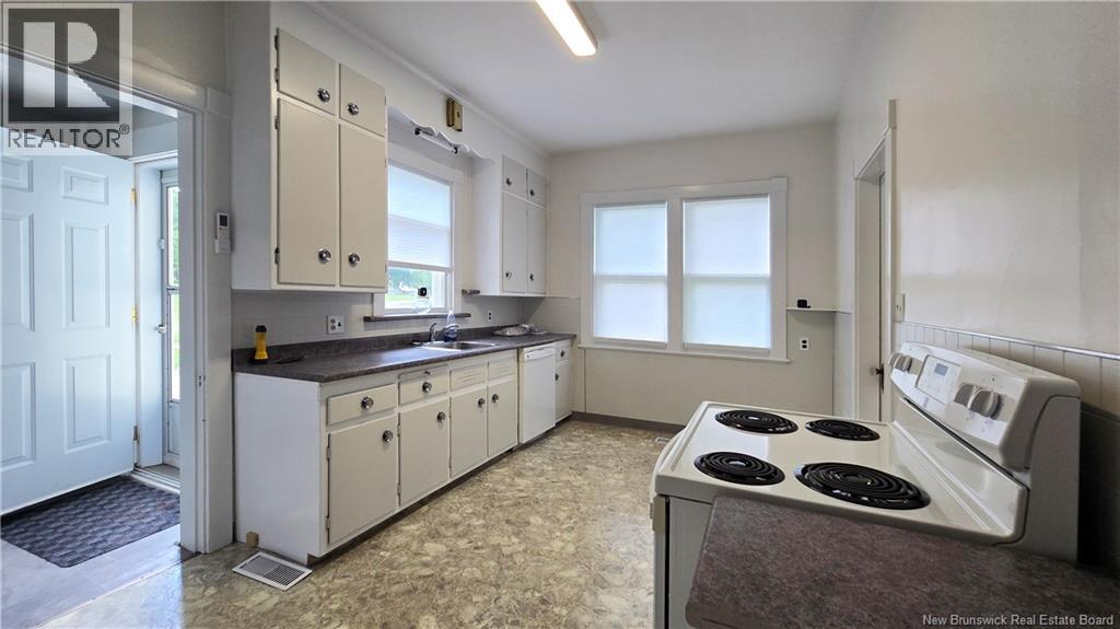 14 Spring Street, Petitcodiac — photo 7