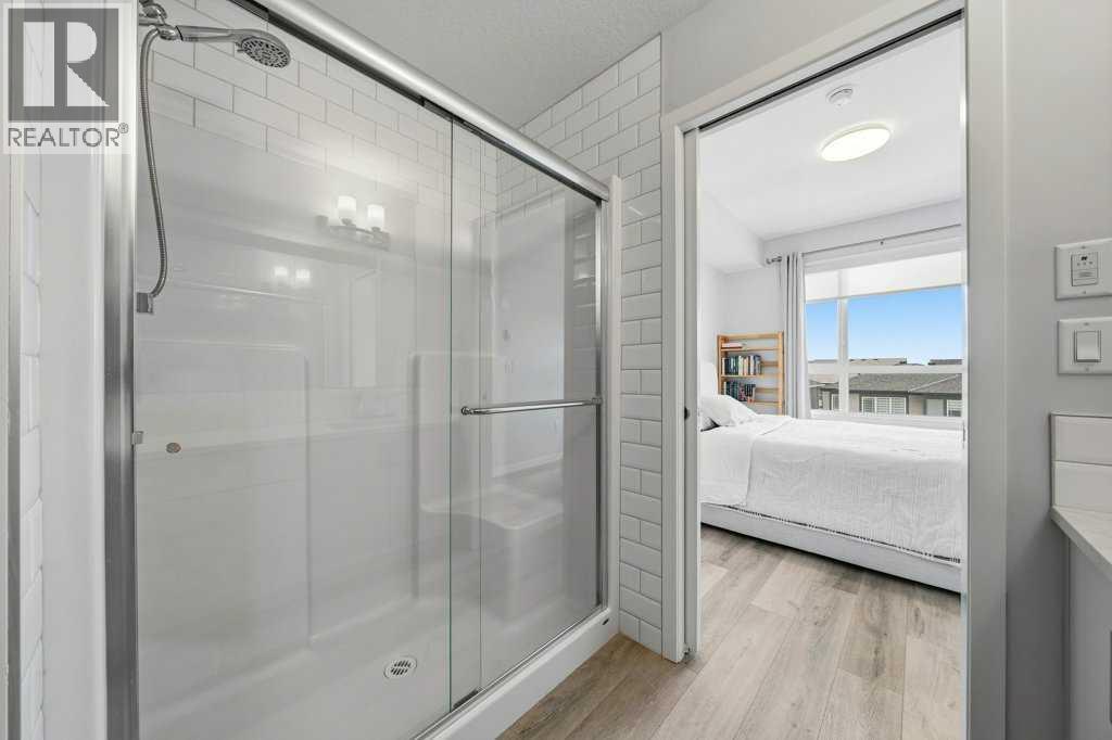 #1308 33 Carringham Gate NW - Image 18