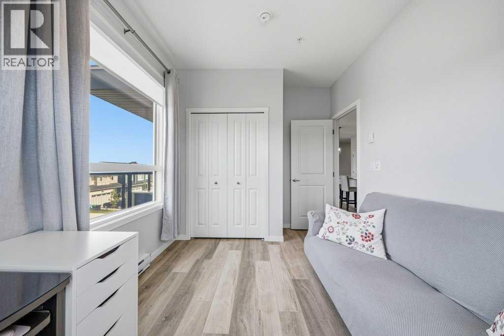 #1308 33 Carringham Gate NW - Image 21