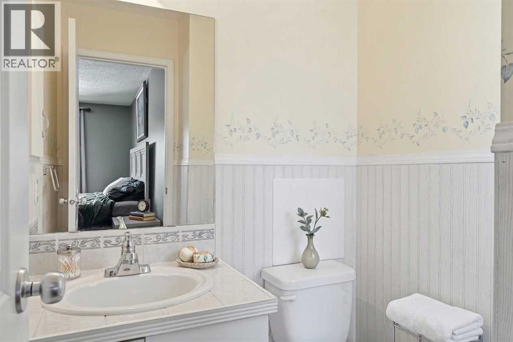 271 Erin Meadow Close SE, Calgary — photo 9