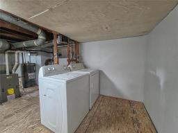 447 12th Street, Brandon, MB R7A4P9 Photo 22