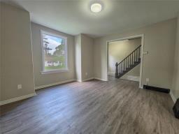 447 12th Street, Brandon, MB R7A4P9 Photo 7