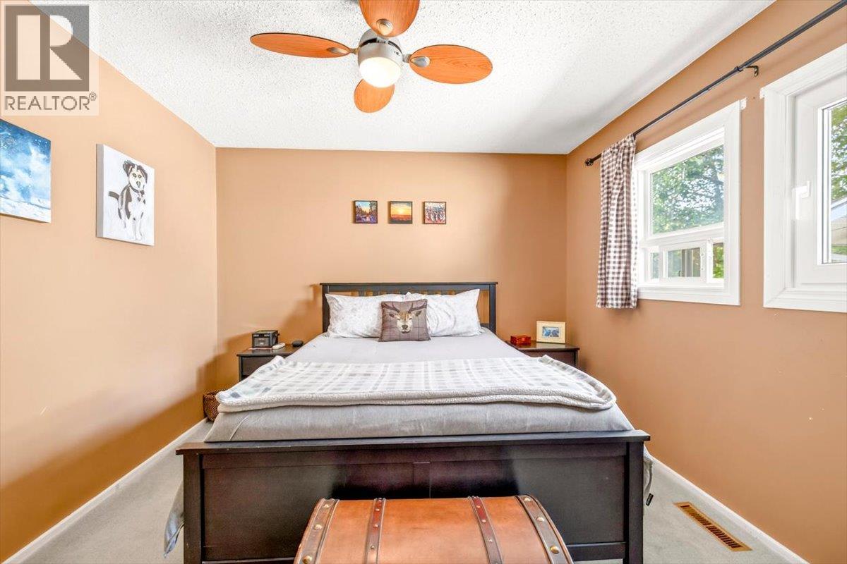 4 Ridgemont Avenue - Image 32