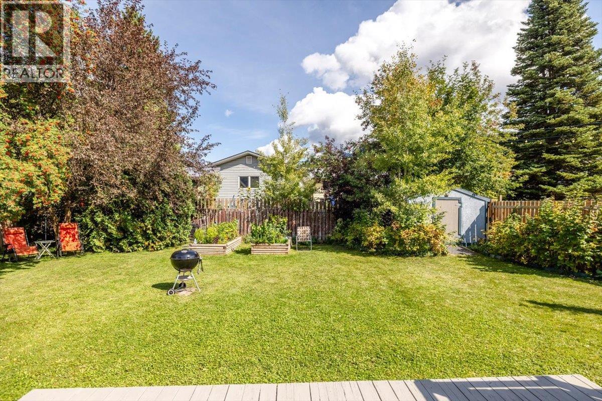 4 Ridgemont Avenue - 63