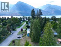 416 Slocan Avenue, New Denver, BC V0G2B0 Photo 39