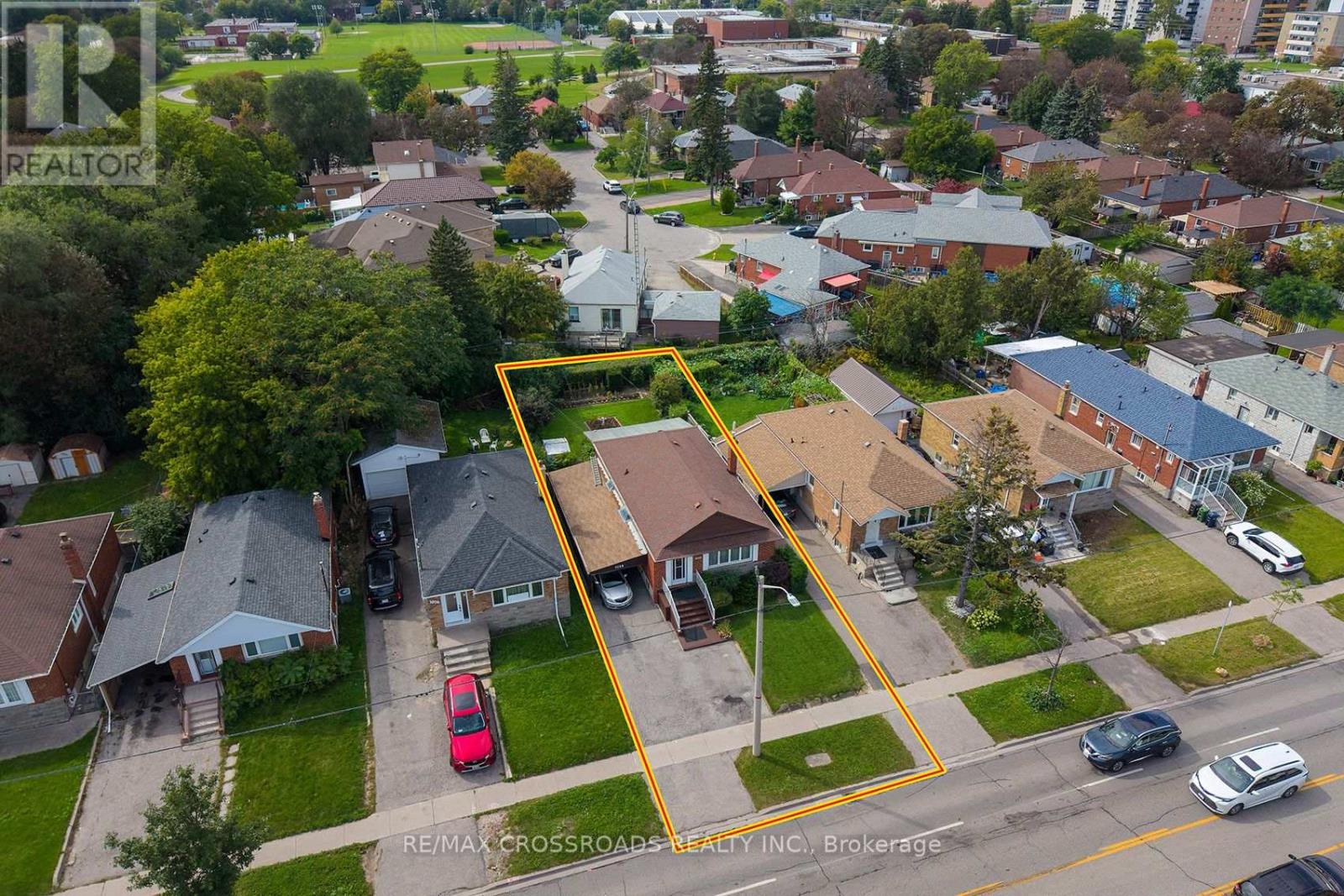 1028 KENNEDY ROAD - 4
