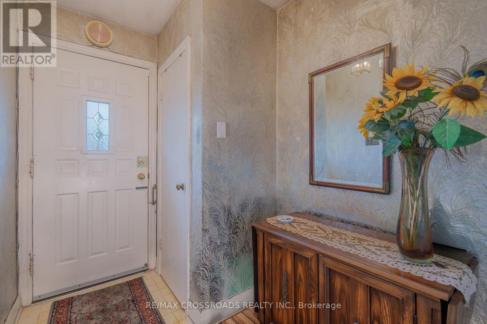 1028 KENNEDY ROAD - Image 6