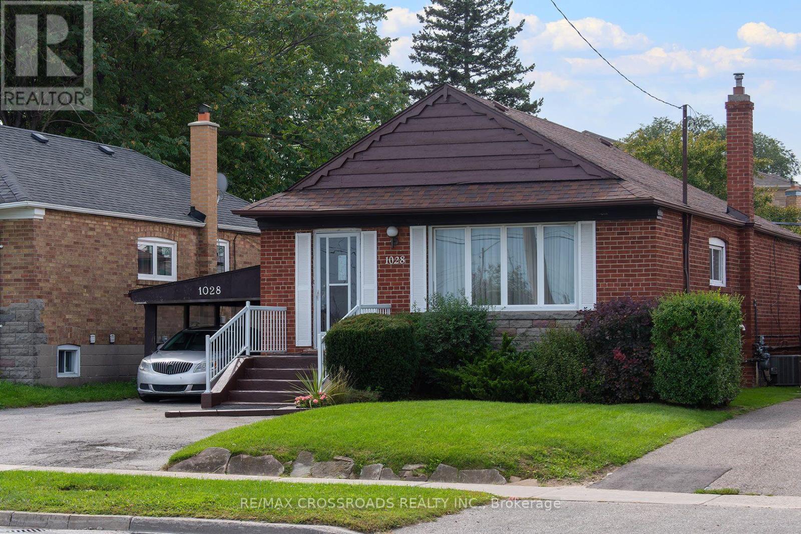 1028 KENNEDY ROAD - 45