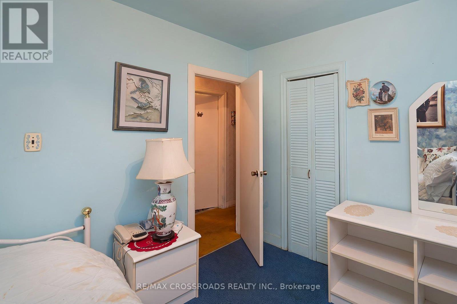 1028 KENNEDY ROAD - 20