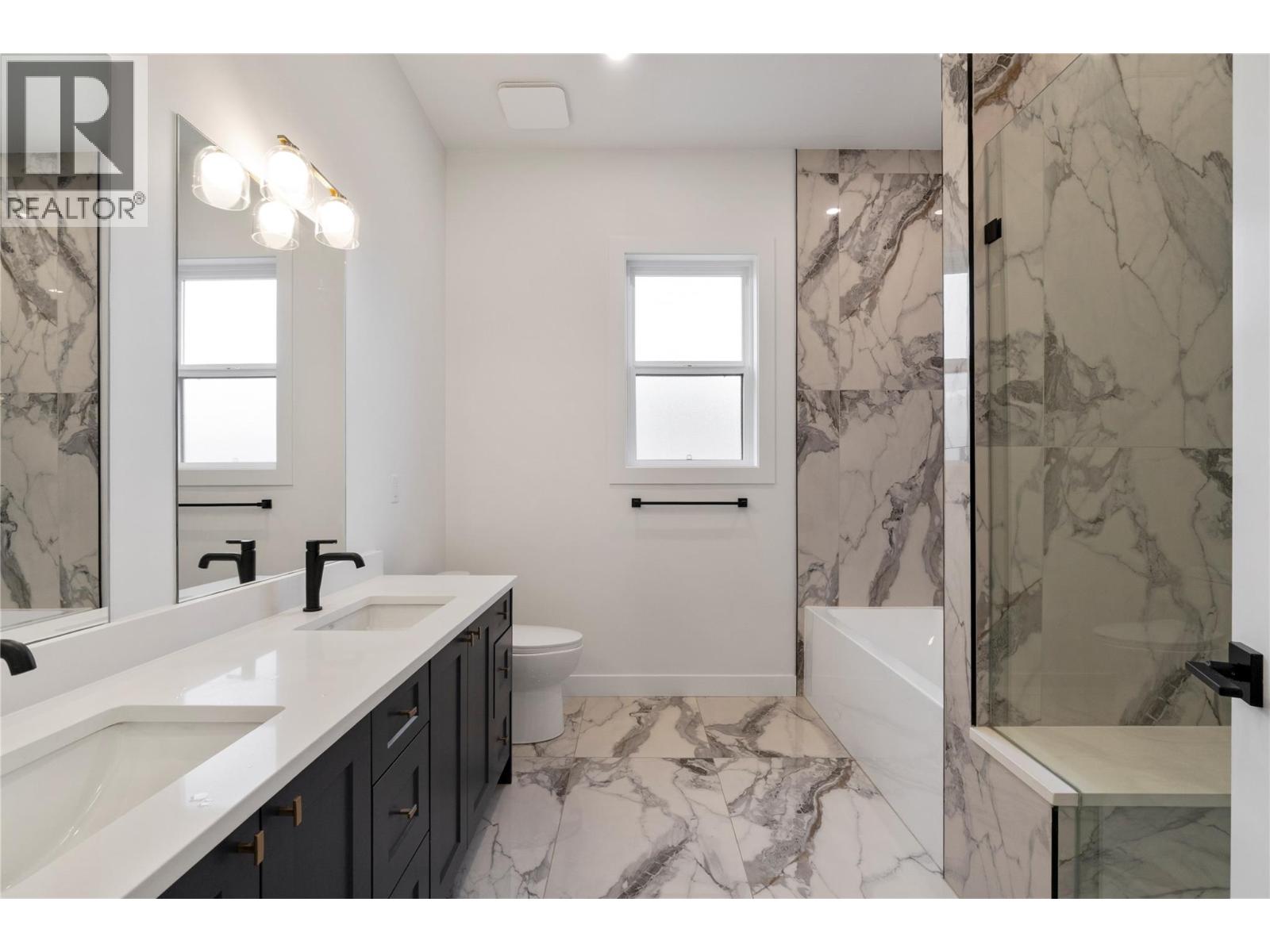6900 42 Street NE - 17