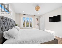 121 Creighton Drive, Loyalist, ON K0H2H0 Photo 22