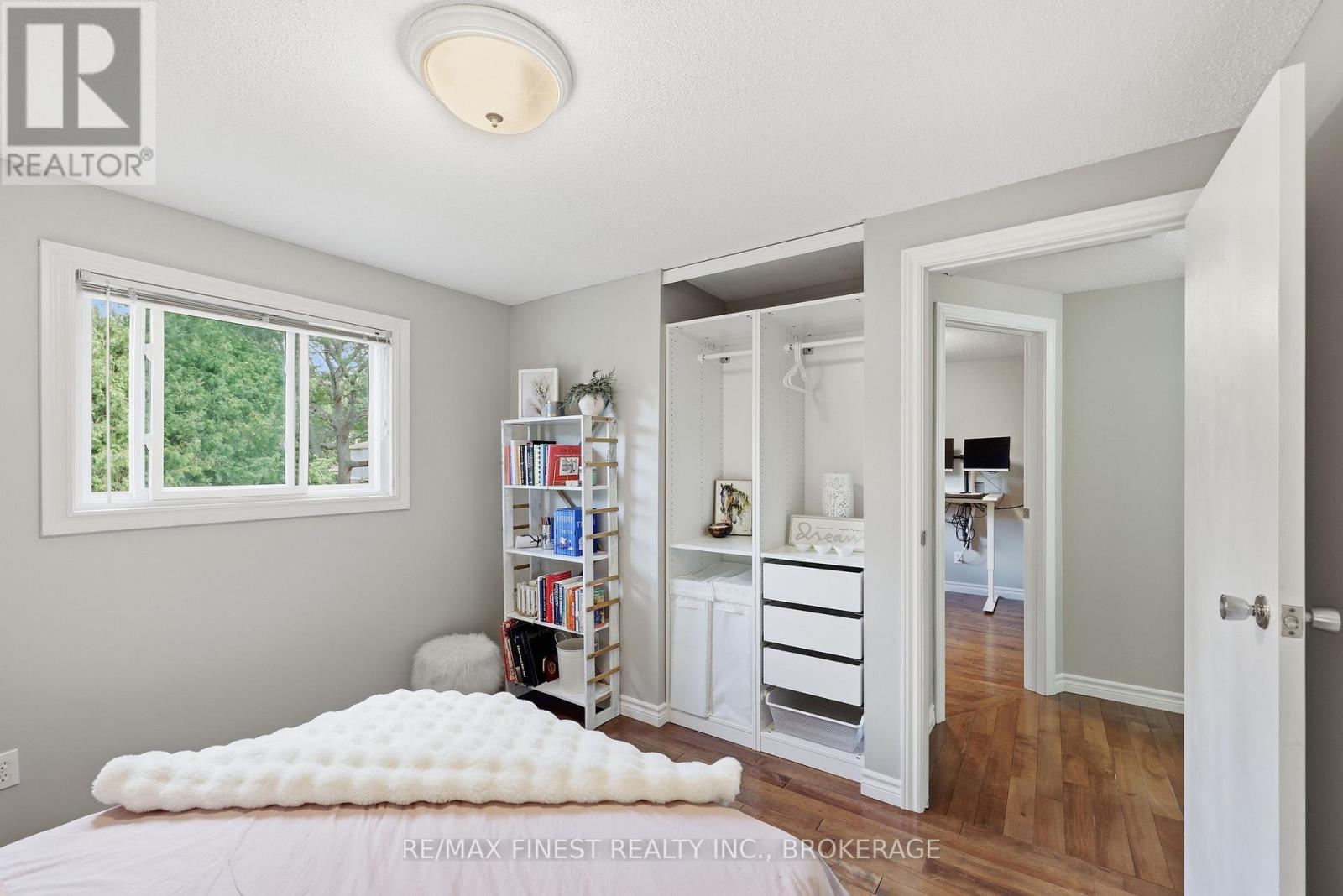 10 CHARTWELL CRESCENT - Image 32