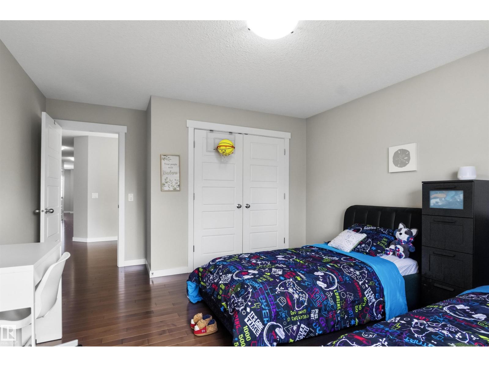 8515 19 AV SW - Image 23