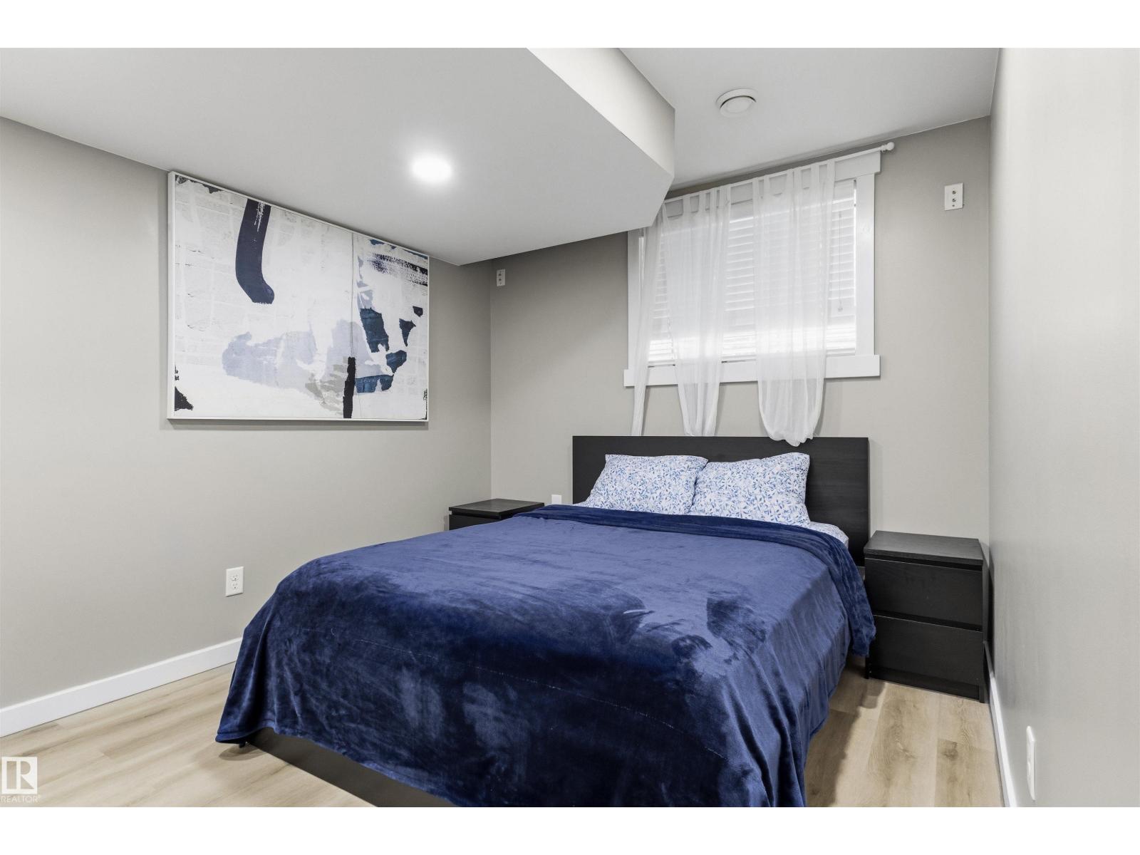 8515 19 AV SW - 35