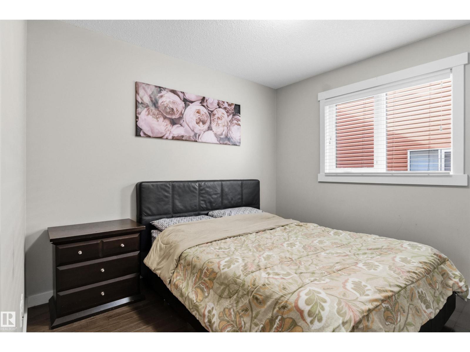8515 19 AV SW - Image 22